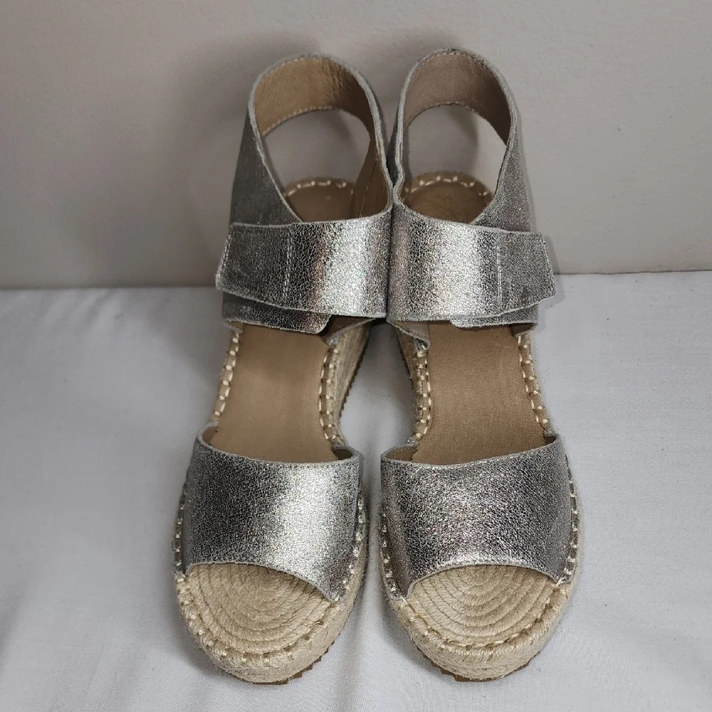 Eileen Fisher Silver Espadrille Wedges with Metallic Finish
